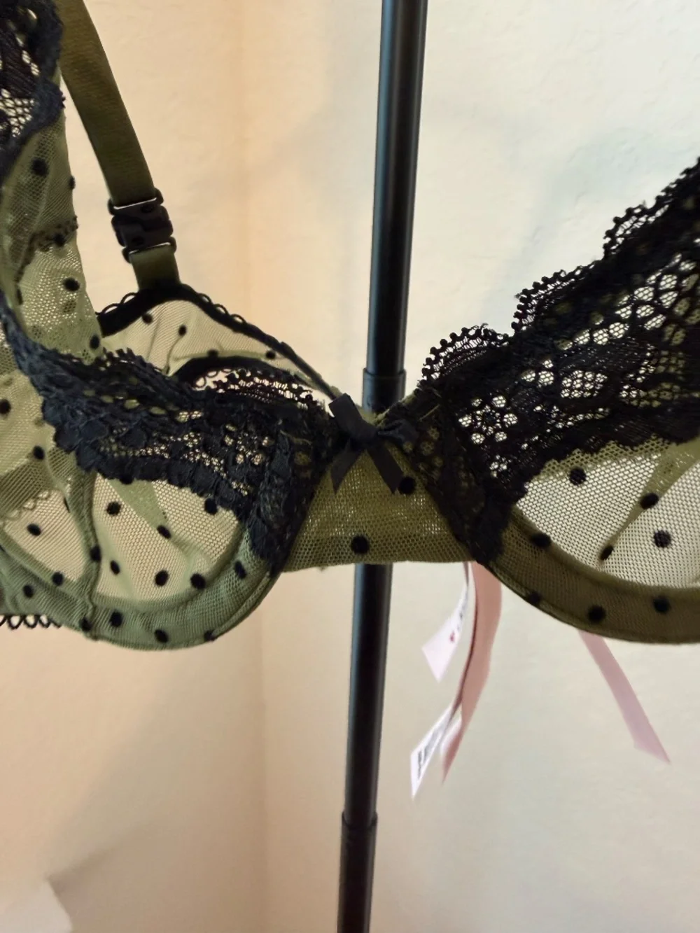 Victoria's Secret Tease Unlined Demi Bra 32B